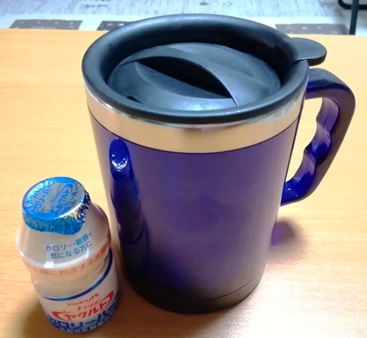 ヤクルトとマグ.jpg